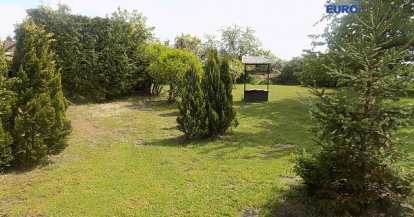 Bán nhà barak của tây 2+1 ở vùng Lysa nad Labem,  976m2 có vườn