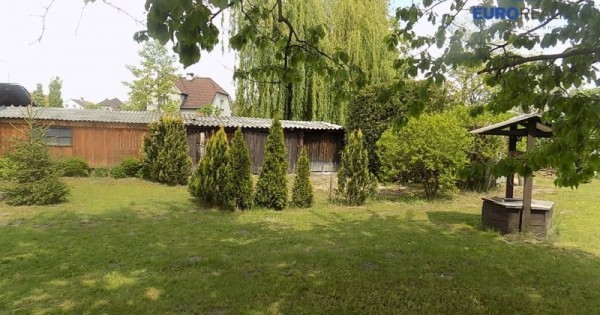 Bán nhà barak của tây 2+1 ở vùng Lysa nad Labem,  976m2 có vườn