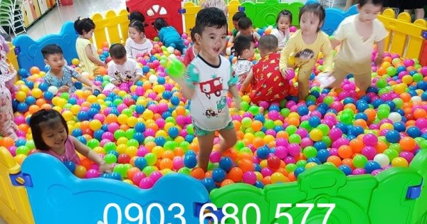 Đồ chơi nhà banh vận động cho bé giá rẻ