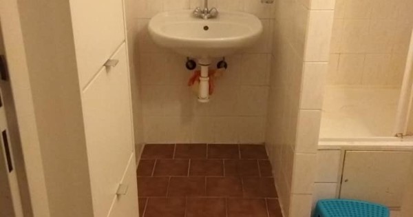 Phòng cho thuê tại Nhà rộng rãi, gần metro và centrum Chodov