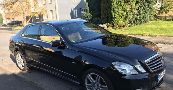 Bán xe E350 AMG đời 2011 tình trạng tốt, Motor còn 5 tháng bảo hành, có thể xem xe và chạy thử thoải mái.