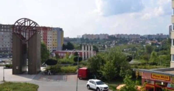 Bán căn hộ sở hữu tư nhân 3+kk 81.4m2 + 20m2 balkon tại phố Petržílkova 29 Praha