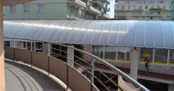 Bán căn hộ sở hữu tư nhân 3+kk 81.4m2 + 20m2 balkon tại phố Petržílkova 29 Praha