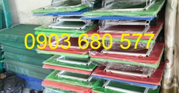 Bàn nhựa chữ nhật gập chân giá rẻ, chất lượng cao cho trẻ