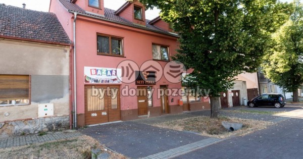 Bán bất động sản, trên ở dưới cửa hàng 327m2 tại Tuchlovice - Kladno