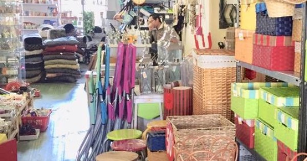 Nhượng lại cửa hàng rộng 360m2 nằm trên trục đường liên huyện