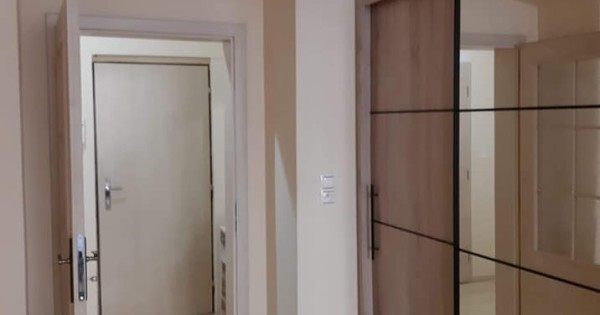 Cần bán hoặc cho thuê căn hộ 2+1, tại trung tâm thành phố du lịch Karlovy Vary.