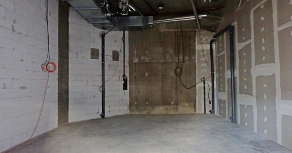 Cho thuê chỗ làm quán ăn trong siêu thị Central Jablonec