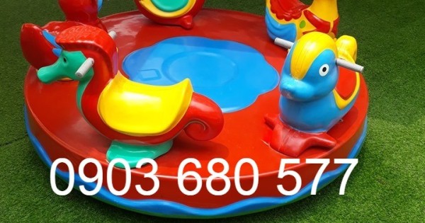 Đu quay, mâm xoay dành cho bé mầm non