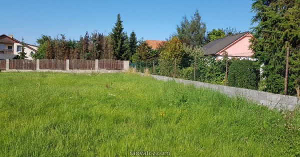 Bán đất chính chủ diện tích 1.373 m2 tại làng Sulice - Hlubočinka - Praha Východ