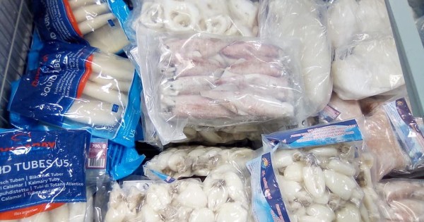 Kho đổ buôn + cửa hàng bán lẻ giá tốt nhất Karlovy Vary