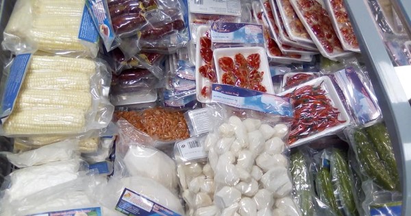 Kho đổ buôn + cửa hàng bán lẻ giá tốt nhất Karlovy Vary