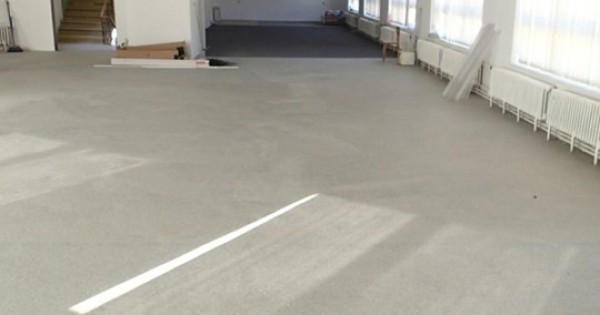 Bán tòa nhà tại trung tâm Klicperova 208, Hlinsko, diện tích 1.050m2