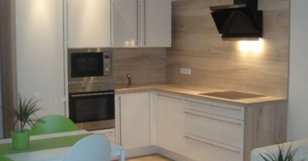 Nhà 2kk ( 50 m2 ) cho thuê , Praha 9 - Střížkov