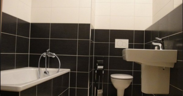 Nhà 2kk ( 50 m2 ) cho thuê , Praha 9 - Střížkov