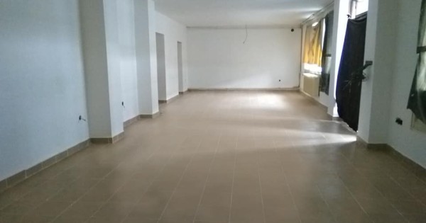 Cho thuê mặt bằng rộng 128m3 trên là byt 3+1 tại làng 1200 dân