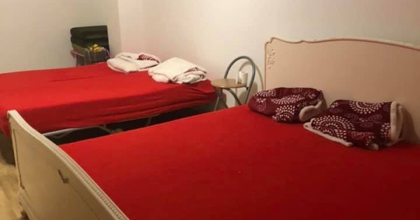 Cho thuê phòng ngắn hạn đầy đủ điện nước lò sưởi khu vực praha 4