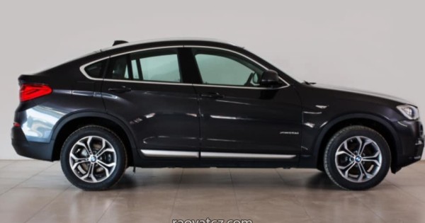 Bán xe BMW X4 xDrive 2.0d xLine đời 2017 , đã đi 28.000km chủ đầu tiên