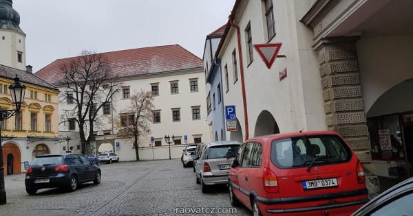 Cần sang nhượng của hàng rộng 450m2 ở quảng trường Hranice Morava