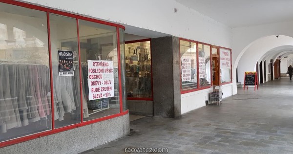 Cần sang nhượng của hàng rộng 450m2 ở quảng trường Hranice Morava