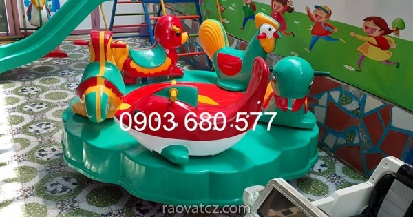 Mâm xoay vận động dành cho trẻ em mầm non