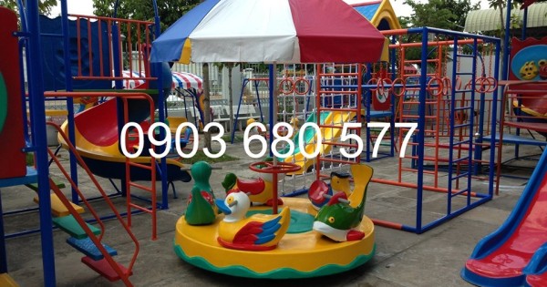 Mâm xoay vận động dành cho trẻ em mầm non