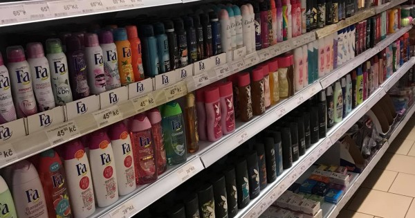 Cần nhượng lại cửa hàng ,làng hơn 3500 dân diện tích bán hàng 100m vuông