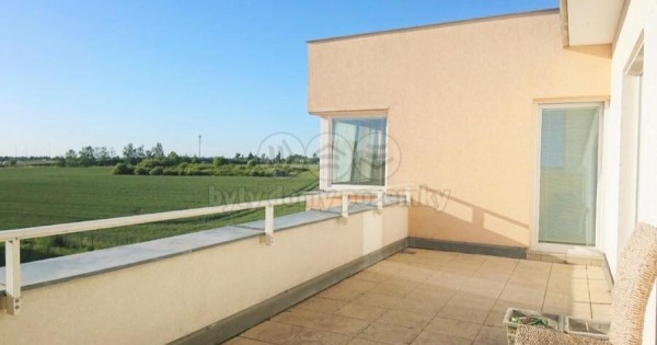 Bán nhà 3kk mới xây 2019 rộng 101,59m2 vùng Kyje Praha 9 gần černý most