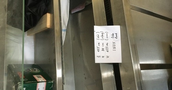 Thanh lí đồ dùng cho quán ăn tại Praha 3