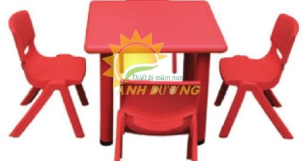 Nơi cung cấp bàn ghế nhựa dành cho trẻ em mầm non