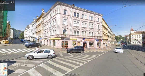 Cho thuê 2 cửa hàng tại Praha 4 - Náměstí Bratři Synku