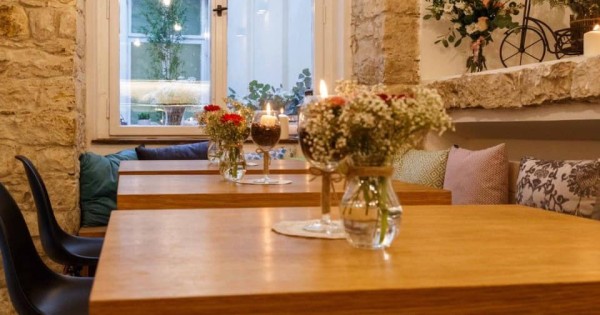 Nhượng Quán Ăn rộng 170m2 tại Praha 1 Palackeho