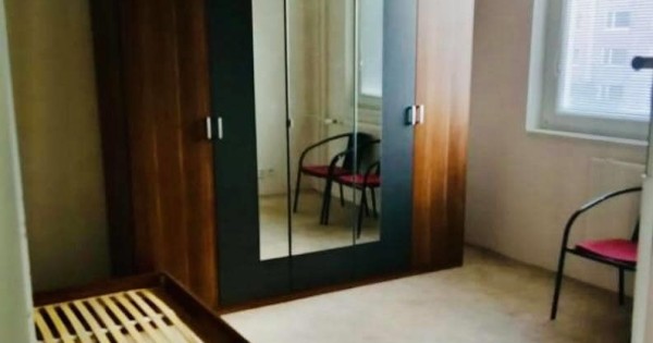 Cho thuê nhà 2kk 40m2 tại Miroticka - Praha 4 Lhotka