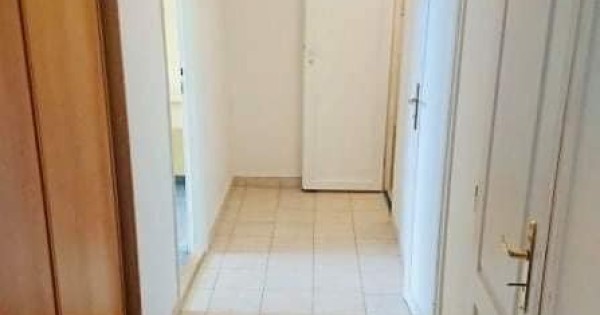 Cho thuê nhà 3 phòng ngủ 70m2 tại Šluknovská, nằm giữa Prague 8,9- Střížkov