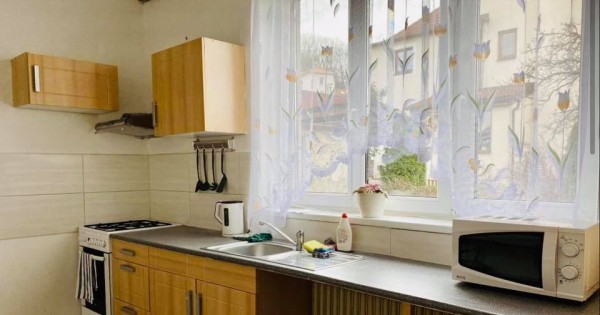 Cho thuê nhà 2+1 52m2 tại Stredni, Praha 6 - Veleslavin