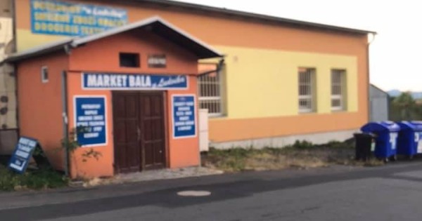 Cho thuê cửa hàng cách trung tâm teplice 4km