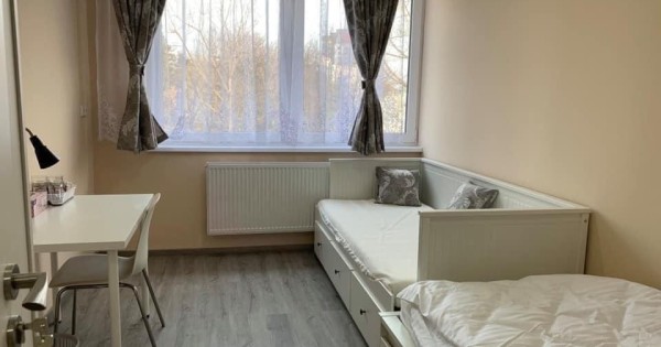 Phòng riêng biệt cho thuê khu vực Pankráci gần siêu thị Arkady