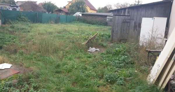 Bán 2 cửa hàng potraviny cộng sản làng không cạnh tranh