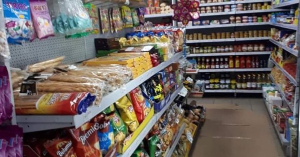 Nhượng cửa hàng nhỏ dt 71m2 làng 1.300 dân cách Brno 40km