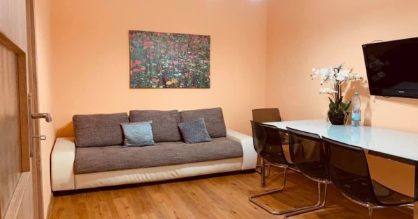 Cần bán byt 3+1 60 m2 trung tâm praha1, đ/c senovazne namesti 2