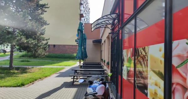 Nhượng lại cửa hàng trong khu dân cư thuộc TP Hranice, Olomouc