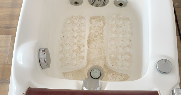 Thanh lý gấp ghế spa Nail pedicure