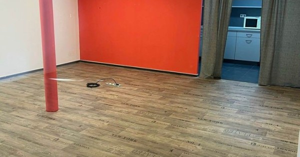 Cho thuê cửa hàng ở vùng trung Séc có diện tích 86m2