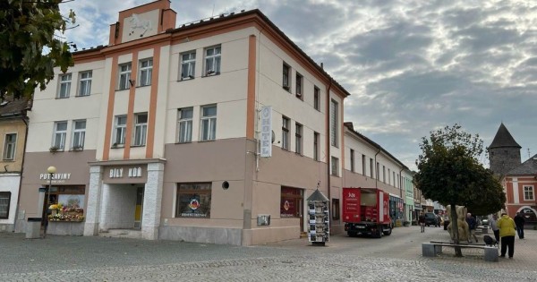 Cho thuê cửa hàng ở vùng trung Séc có diện tích 86m2