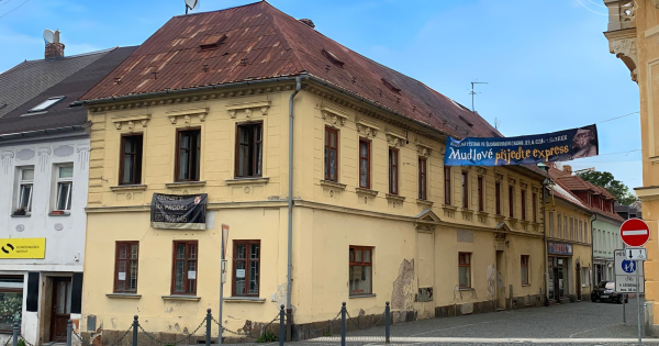 Bán nhà kèm cửa hàng - Šluknov