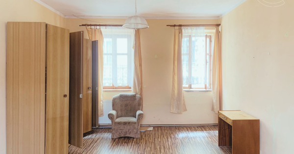 Bán nhà kèm cửa hàng - Šluknov