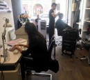 Sang nhượng tiệm nail và tóc gần trung tâm praha 1 gần metro B