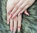 Tiệm ở Bad Säckingen (Đức) cần tìm thợ nails yêu cầu giấy tờ ký được