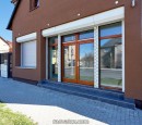Cho thuê cửa hàng 150m2 mặt đường Libušská ngay gần chợ Sapa