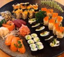 DuHa sushi tìm 2 bồi bàn làm full time làm lâu dài